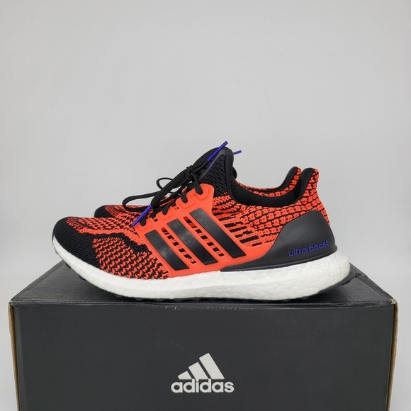 New adidas Ultra Boost 5.0 DNA Solar Red Black Men\'s Running Shoes Size 8 main image 8